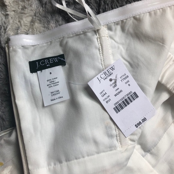 NWT Strapless Floral Dress w/ Pockets - Picture 7 of 8